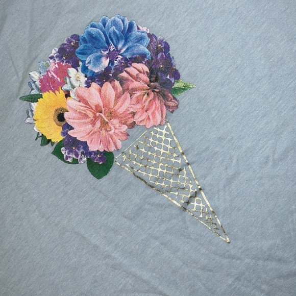Floral Ice Cream Cone Top NWOT - Picture 2 of 7